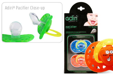 Пустышка Adiri Heart Pacifiers (2 шт), размер 1, 0-6 мес. pink and orange