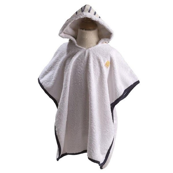 Red Castle Poncho Sailor