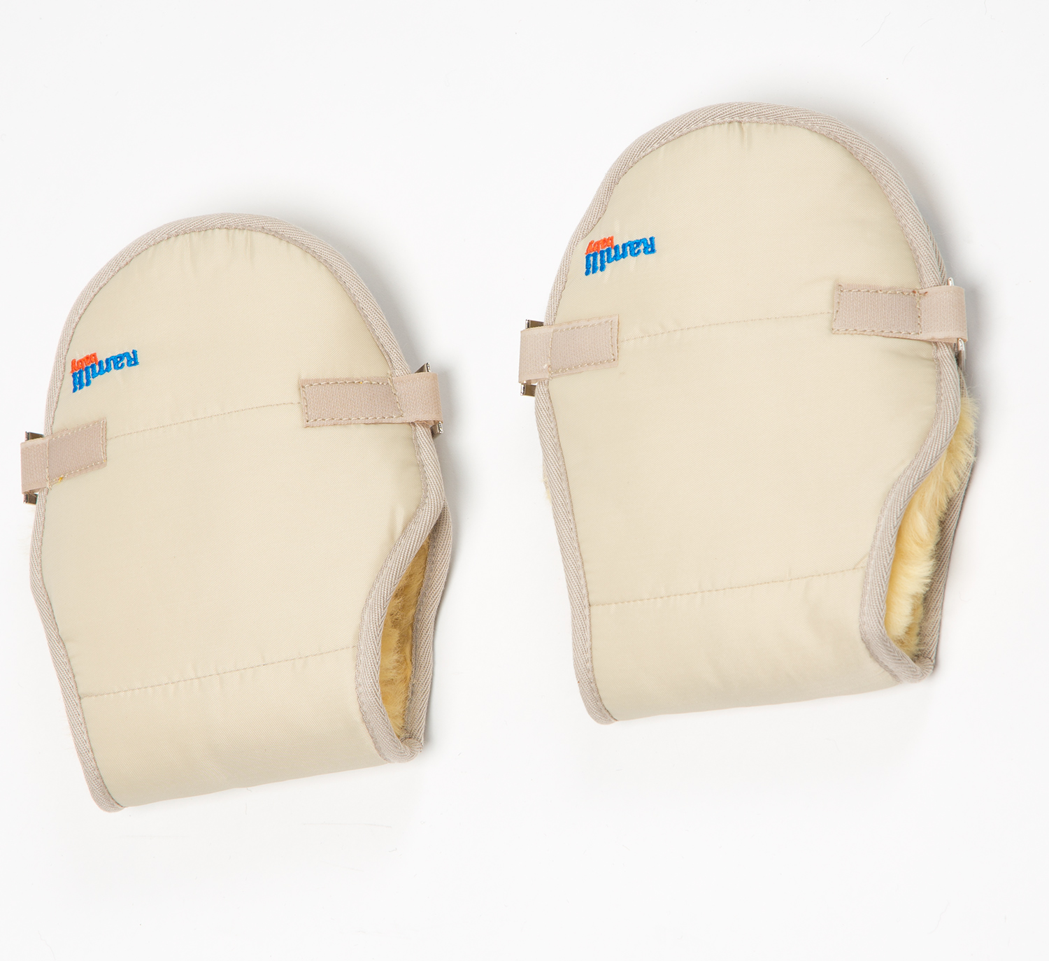 Меховая муфта для рук на коляску Ramili Mite Beige