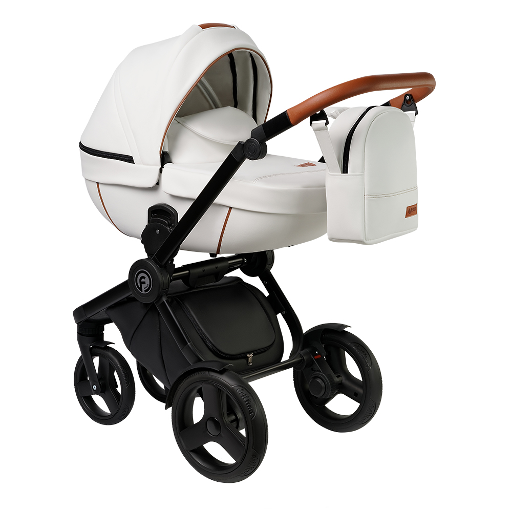 Коляска 2 в 1 Verdi Futuro White Diamond