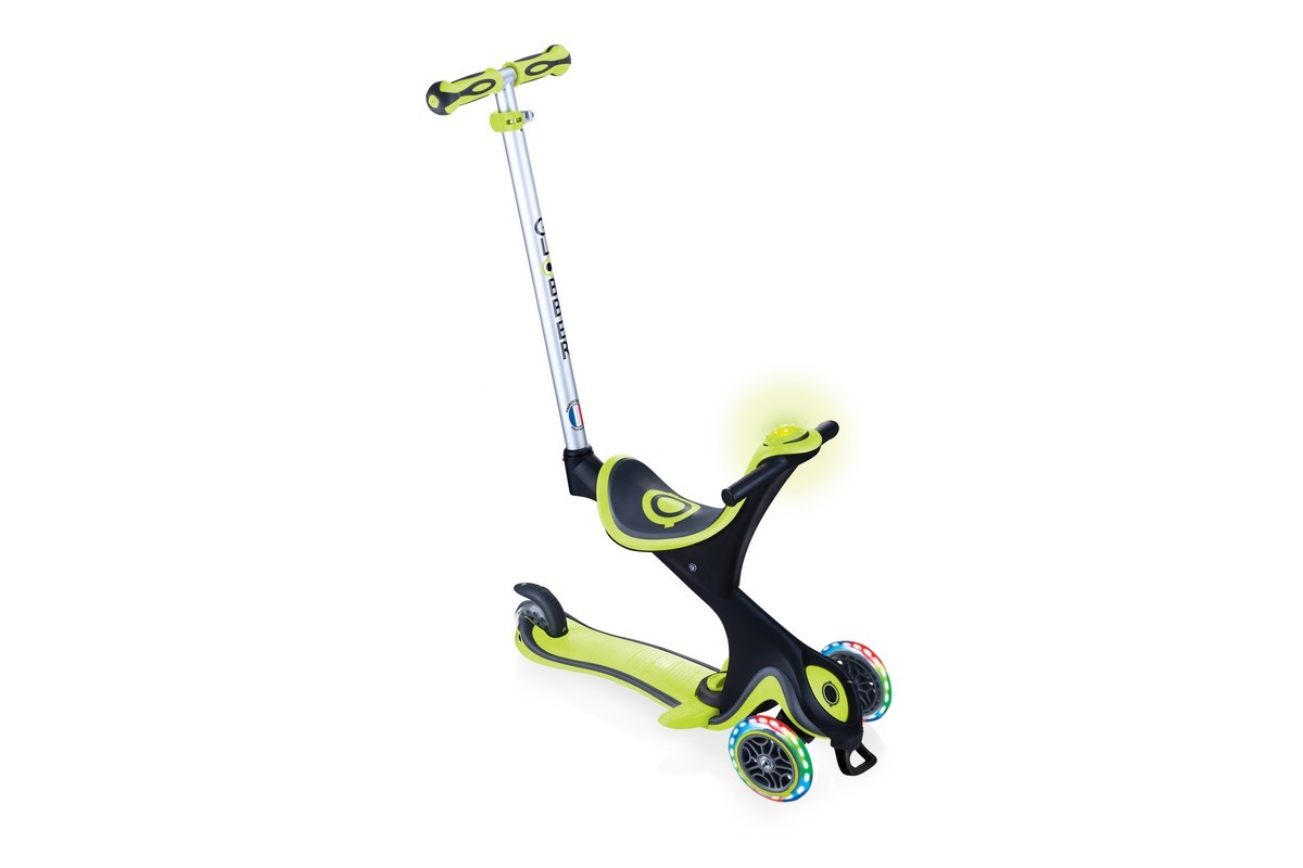Самокат Globber Go Up Comfort Play Lights Зеленый