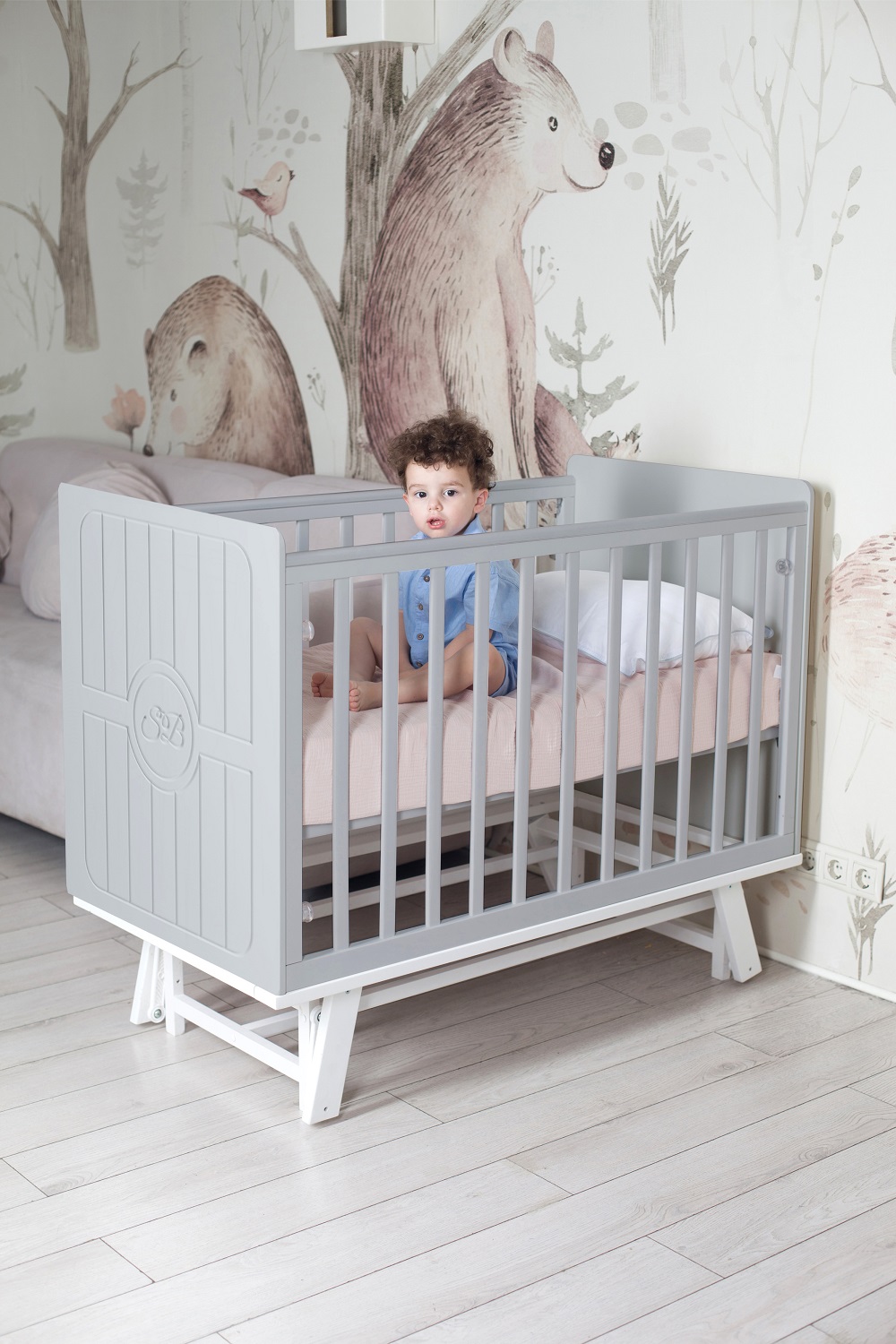 Детская кроватка Sweet Baby Nuovo с маятником Серый/Белый