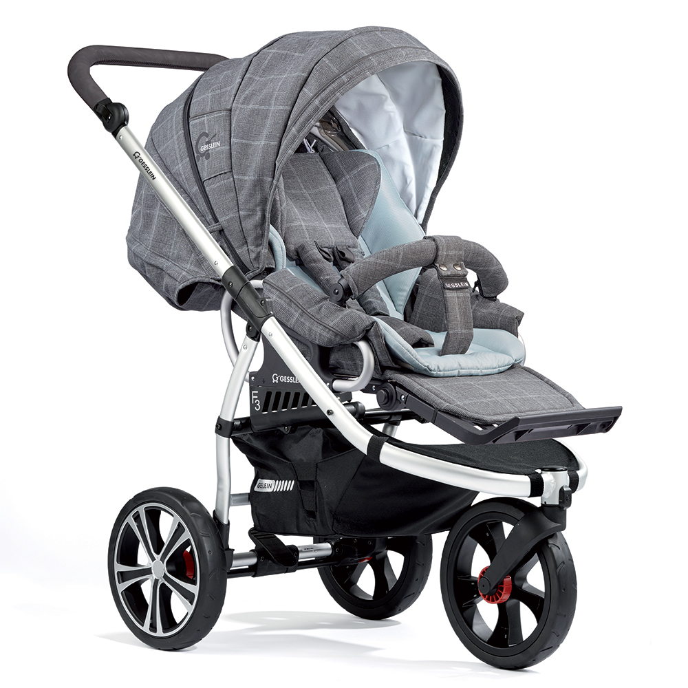 Прогулочная коляска Gesslein F3 Air+ с накидкой на ножки Серая клетка