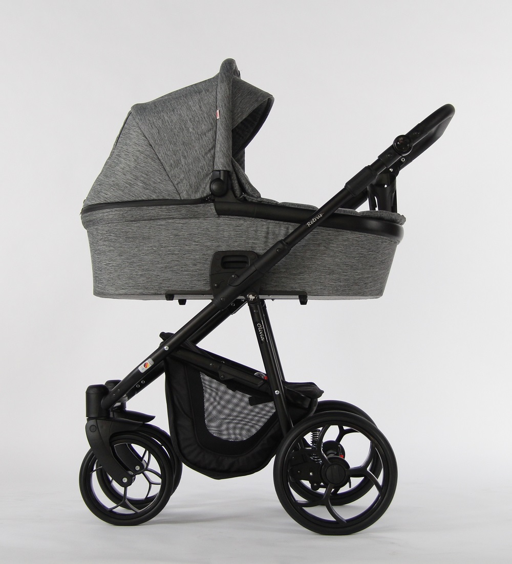 Коляска 3 в 1 Retrus Olivia 105