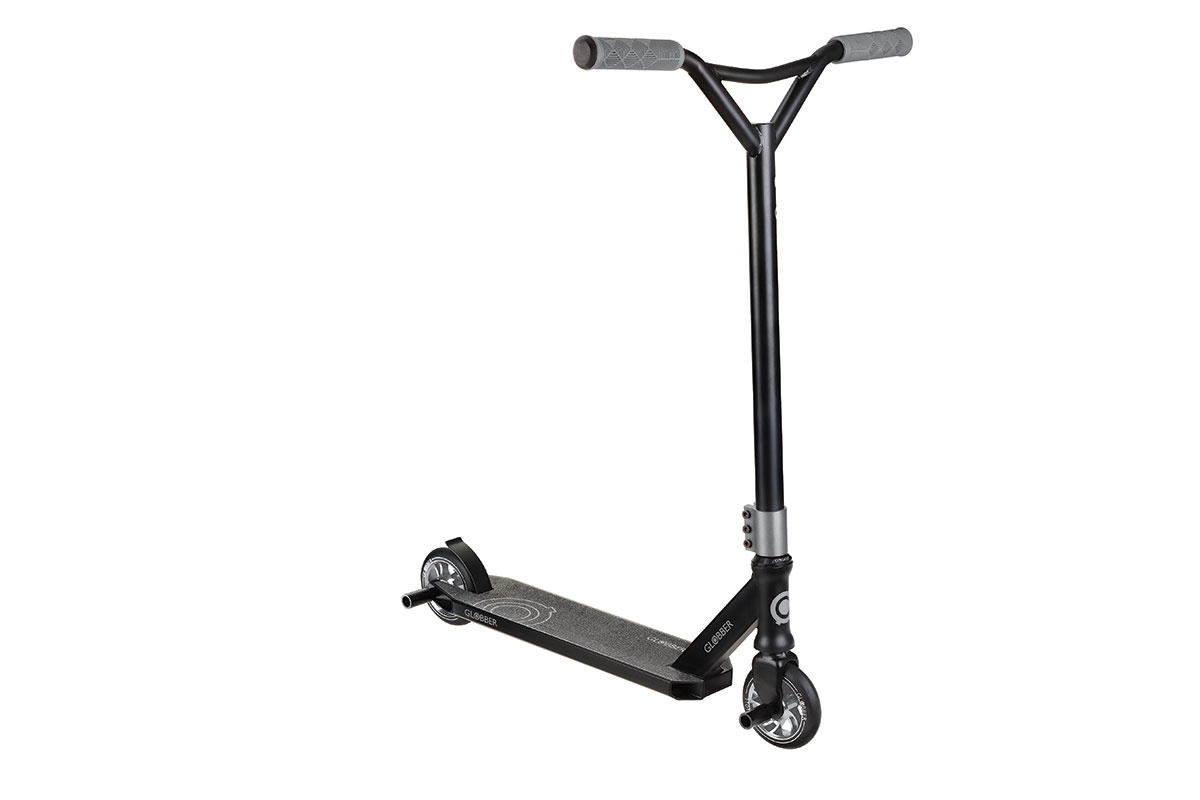 Самокат Globber GS 720° черный-серебро