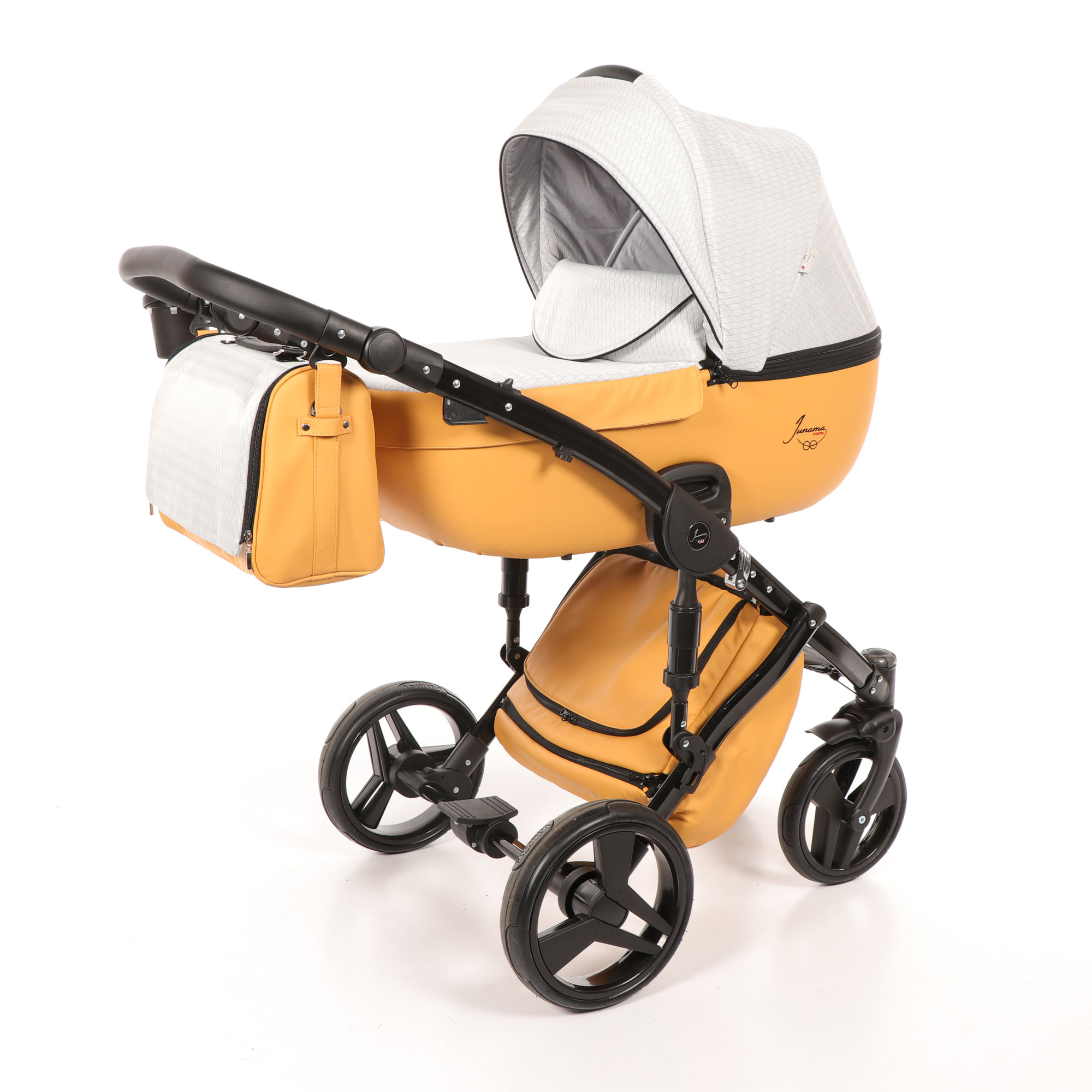 Коляска 3 в 1 Junama Madena JM-04