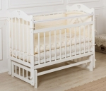 Детская кроватка Farfello Incanto Sofi с сердечком (поперечный маятник) — белый