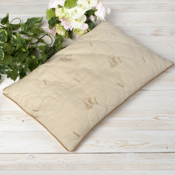 Подушки для малыша Amarobaby 40х60 стеганая с кантом — бежевый