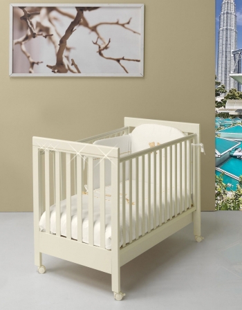 Детская кроватка Bambolina Vanity Cristallo 125x65 — слоновая кость