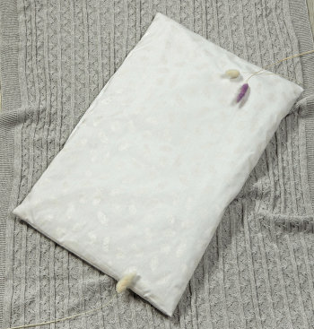 Подушки для малыша Amarobaby нестеганая Soft Dreams — белый