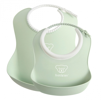 Набор нагрудников с карманом BabyBjorn [ art. 0467 ] — 61 / нежно-зеленый