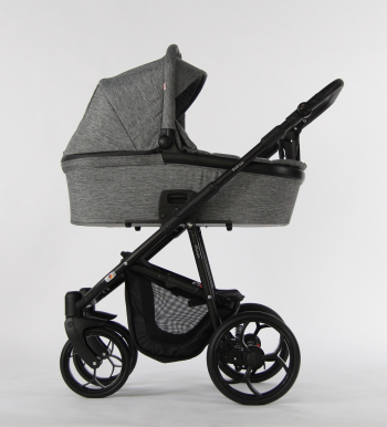 Коляска 3 в 1 Retrus Olivia — 105