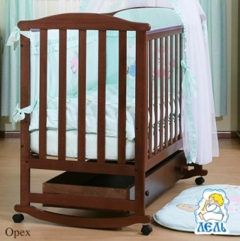 Детская кроватка Кубаньлесстрой Лютик АБ 15.1 — Орех