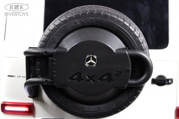 Детский электромобиль RiverToys Mercedes Benz G63 Y777YY — (белый)
