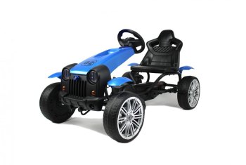 Детский веломобиль RiverToys C222CC