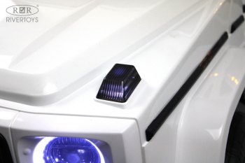 Детский электромобиль RiverToys Mercedes-AMG G63 G111GG, 24V — (белый)