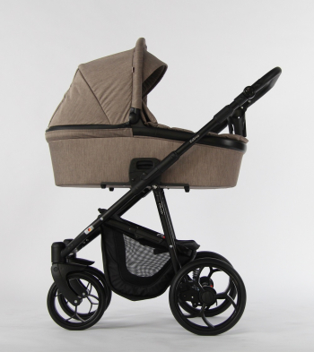 Коляска 3 в 1 Retrus Olivia — 106