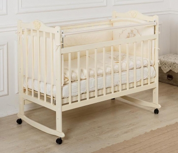 Детская кроватка Farfello Incanto Pali с мишкой (колесо/качалка) — слоновая кость