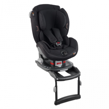 Автокресло BeSafe iZi-Comfort X3 Isofix — Black Car Interior